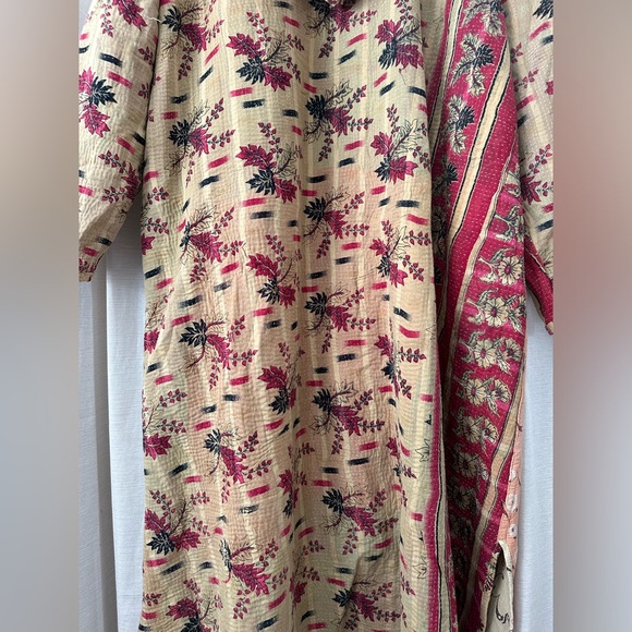 Kantha Bae Rising Sun Coat - Picture 12 of 13